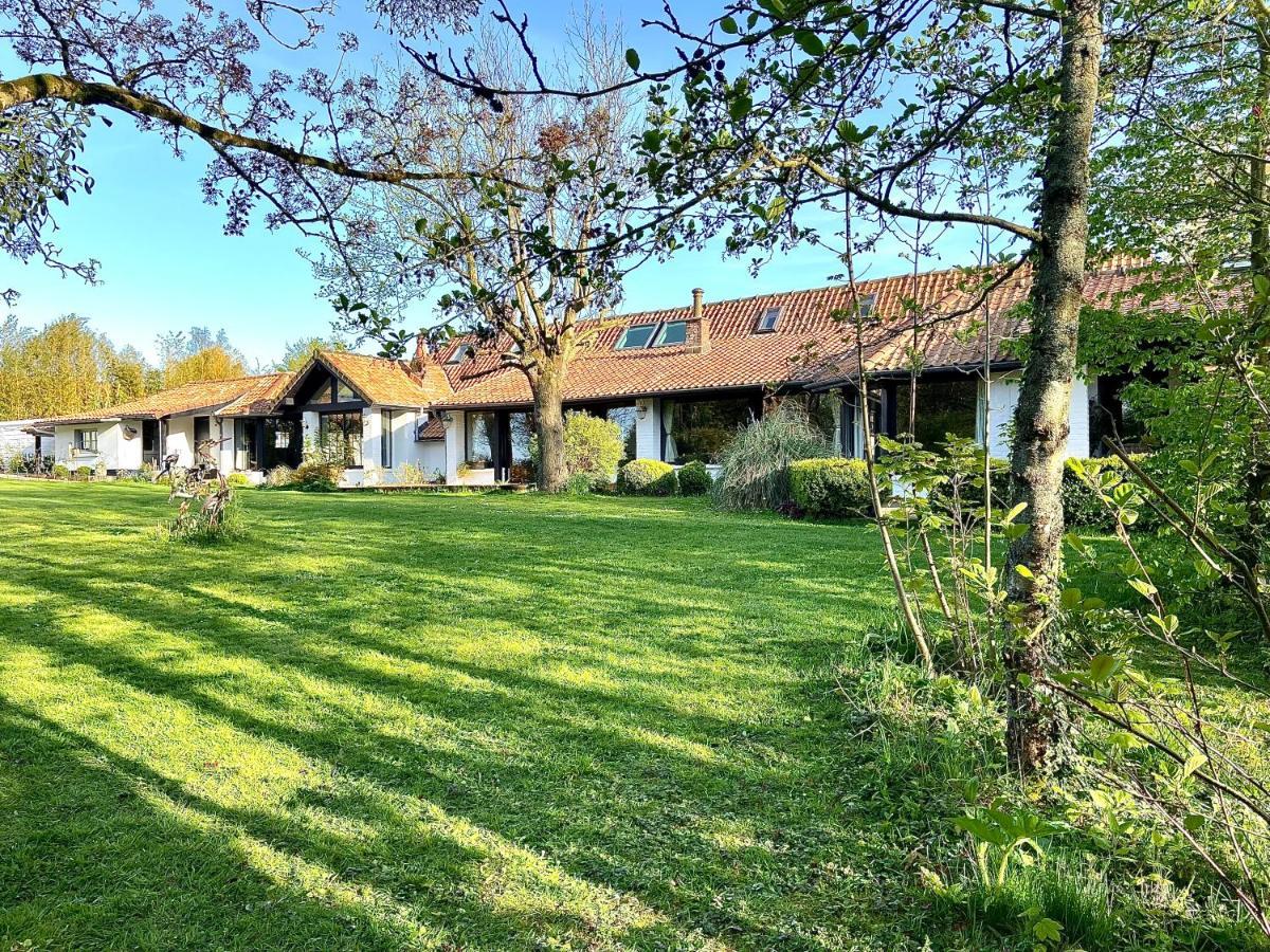 Un Matin De Mai Bed & Breakfast Verlincthun Eksteriør bilde
